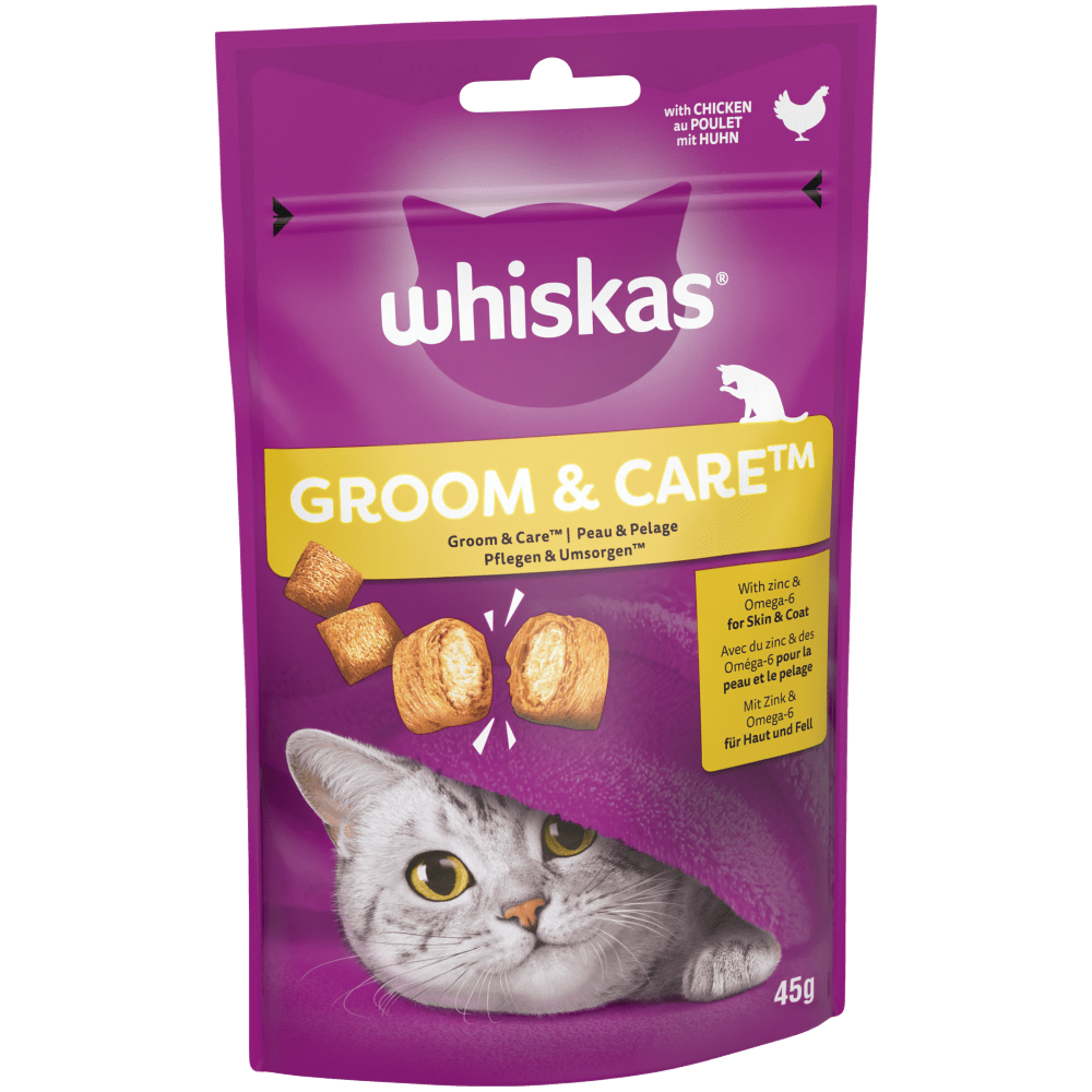 WHISKAS® Groom & Care Adult Cat Treats with Chicken 45g - 1