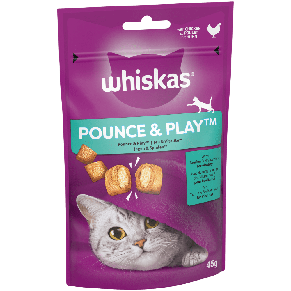 WHISKAS® Pounce & Play Adult Cat Treats with Chicken 45g - 1
